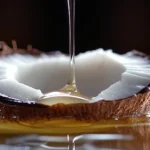 Rahasia Minyak Kelapa dalam Perawatan Tato